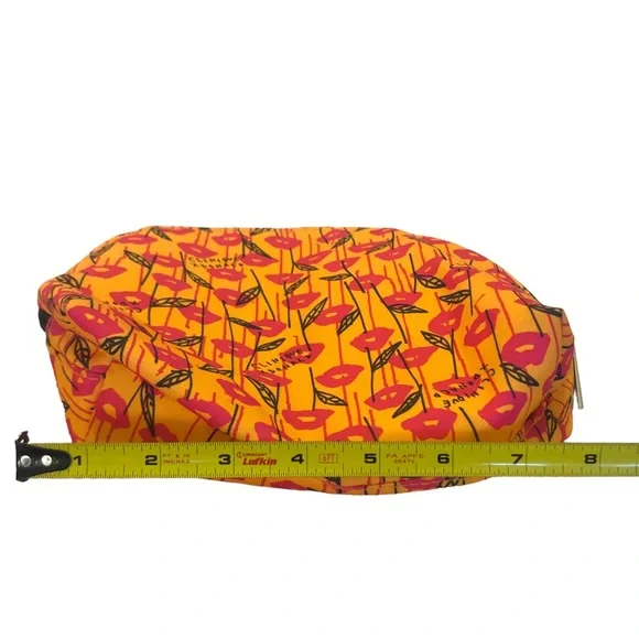 Clinique x Donald Bright Orange Makeup Bag - Picture 7 of 8